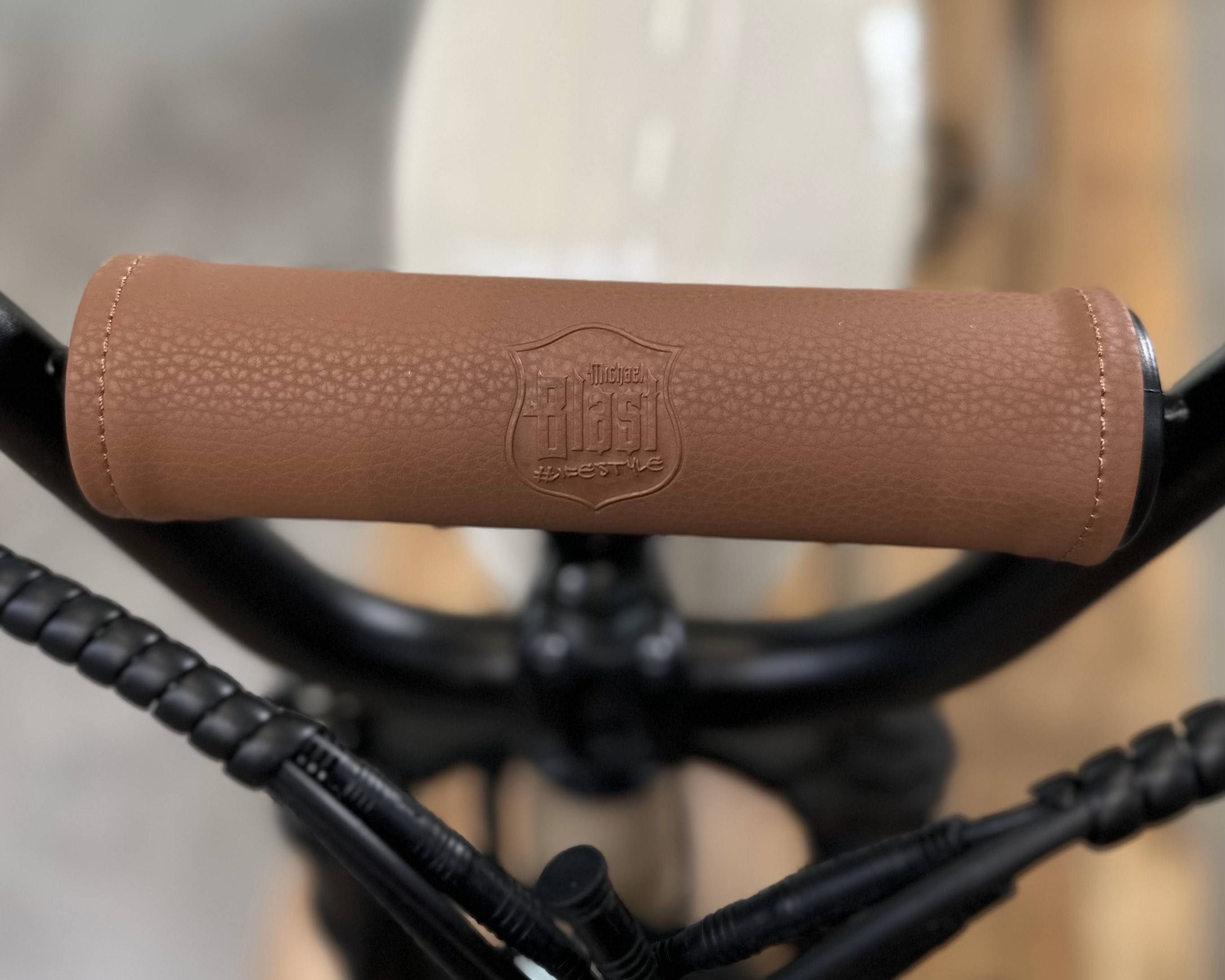 MC E-BIKE Outsider S Pro E-Bike SW 20" 672Wh/100kg 80km Fatbike