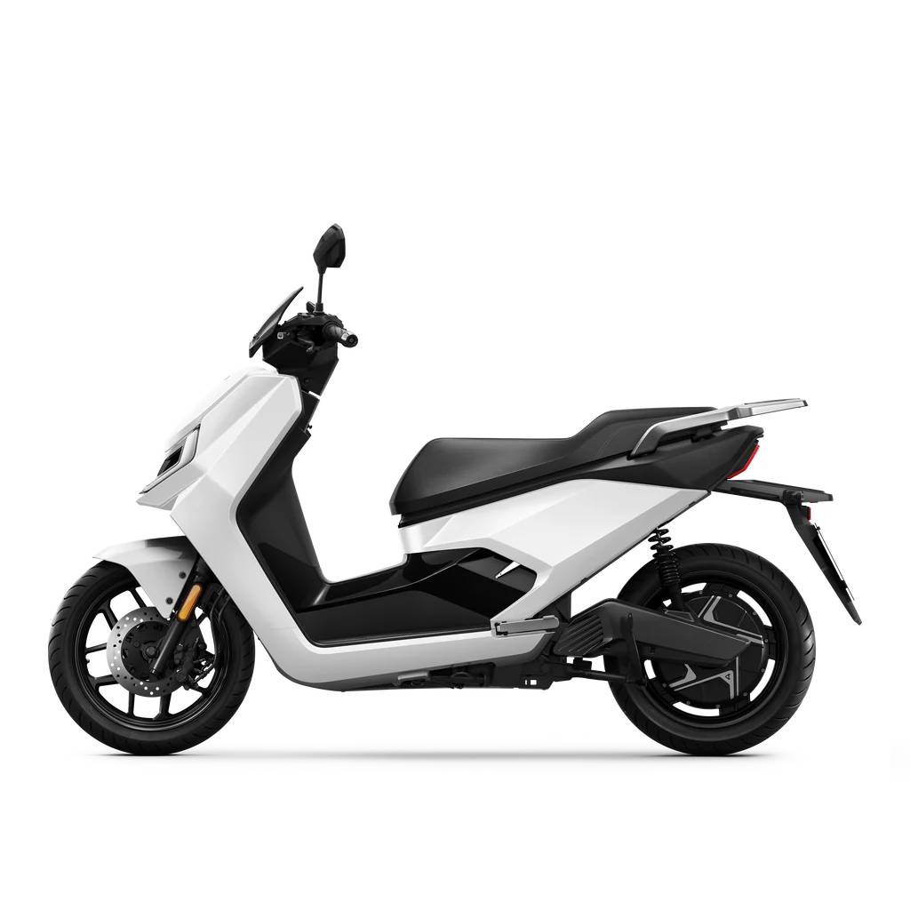 Niu FQi 500 WS 95kmh 100km 5000W 6400W 150kg E-Scooter ABE