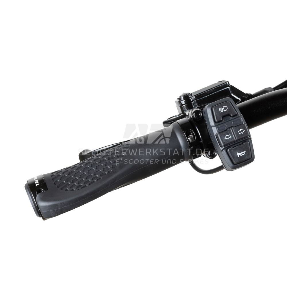 Teverun Fighter Supreme 7260R SW 120kmh 200km 15000W E-Scooter