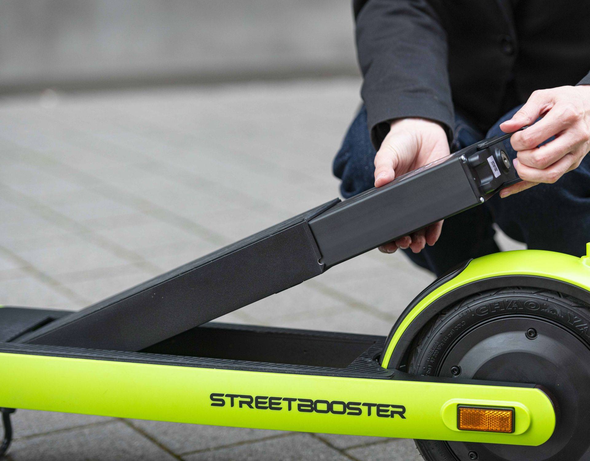 Streetbooster Sirius WS 22kmh 40km 500W 960W 120kg E-Scooter ABE