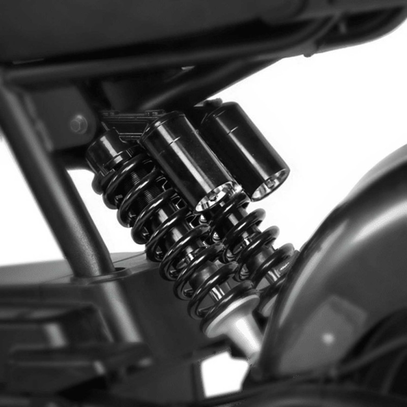 Futura HL 6.0 7 Zoll Display Li-Io 45kmh/3000W/45Ah SW E-Chopper