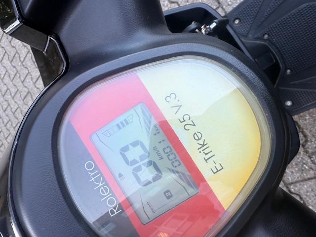 Gebraucht (11km) - Lieferung 1€/km - Rolektro E-Trike 25 V.3 Li-Io 25kmh/1000W/30Ah SW Seniorenmobil