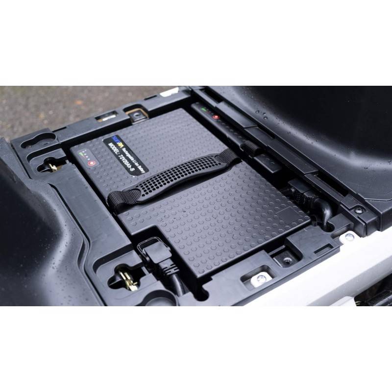 Futura Robo-S Li-Io 80kmh/3000W/72V/20Ah/170kg/100km SW E-Roller