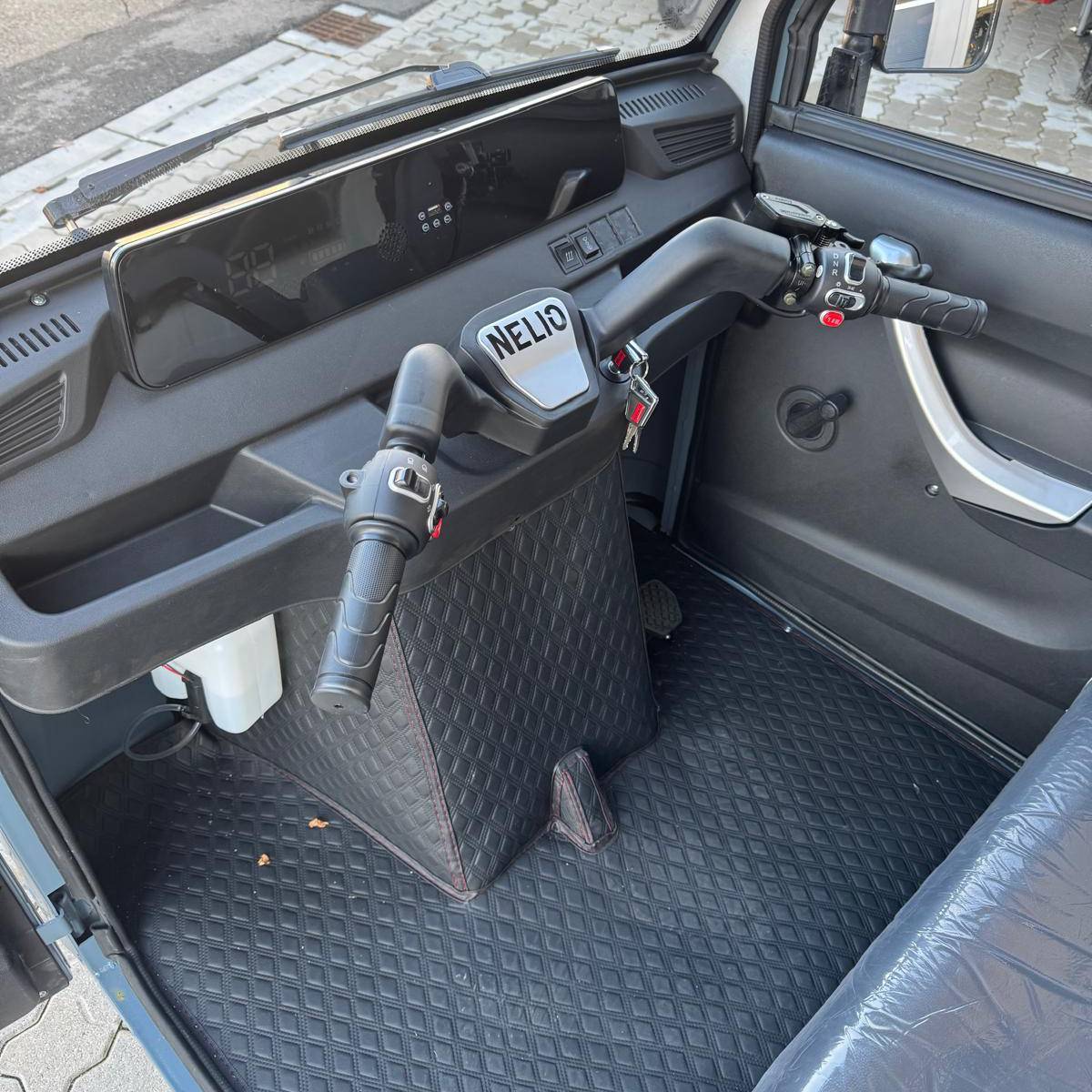 Nelio Cargo Mega LFP LFP 25|45 kmh/3kW/106Ah E-Kabinenroller