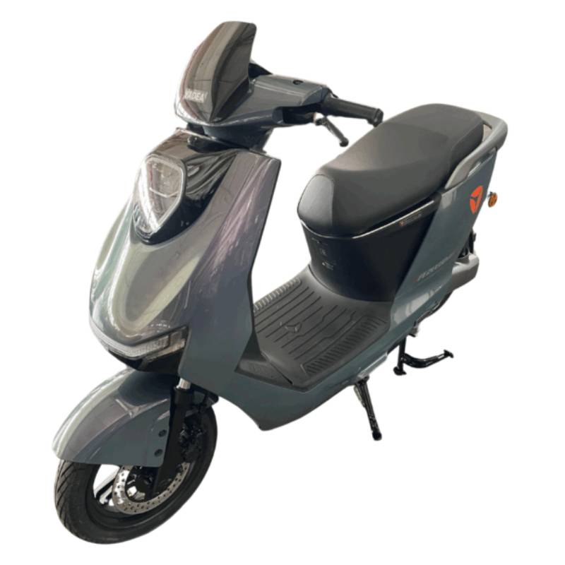 Yadea Ezeego F70 Li-Io 45kmh/1500W/27Ah/80km GR|LI|RT|SW E-Roller