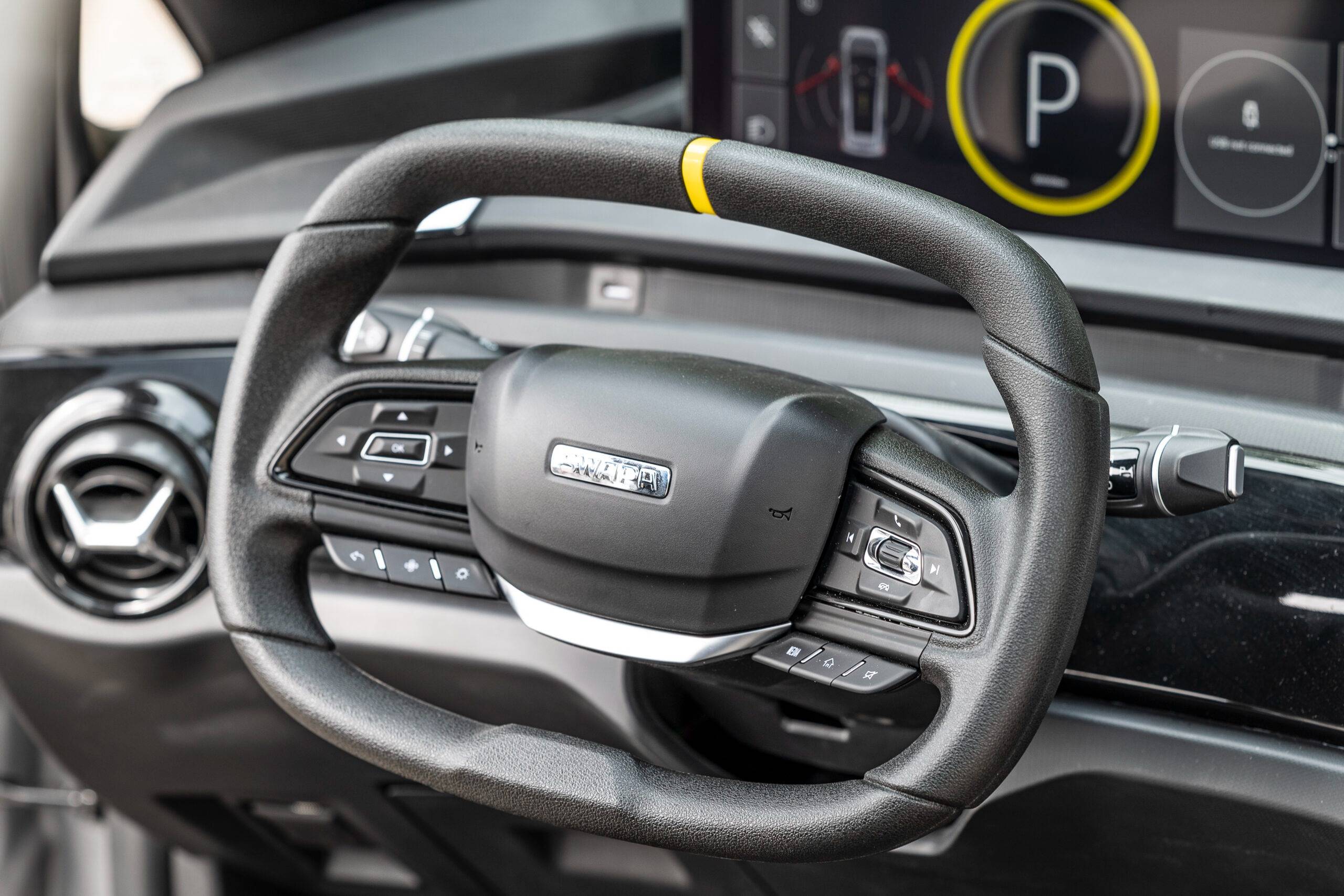 SWAPA ZIP Li-Io 25kmh/4kW/72V/40Ah/150kg/100km SI E-Kabinenroller