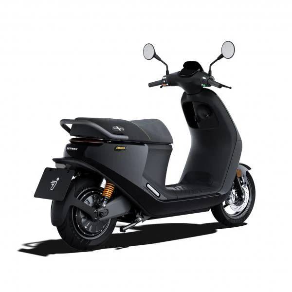 Segway Ninebot E300SE Li-Io 105kmh/7800W/2x27Ah/130km SW E-Roller