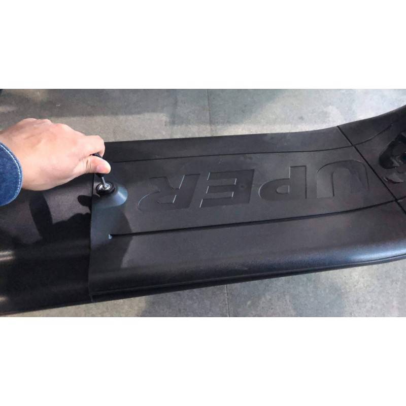 Futura X9 Plus Li-Io 25kmh/2000W/60V/30Ah/149kg/75km SW E-Chopper