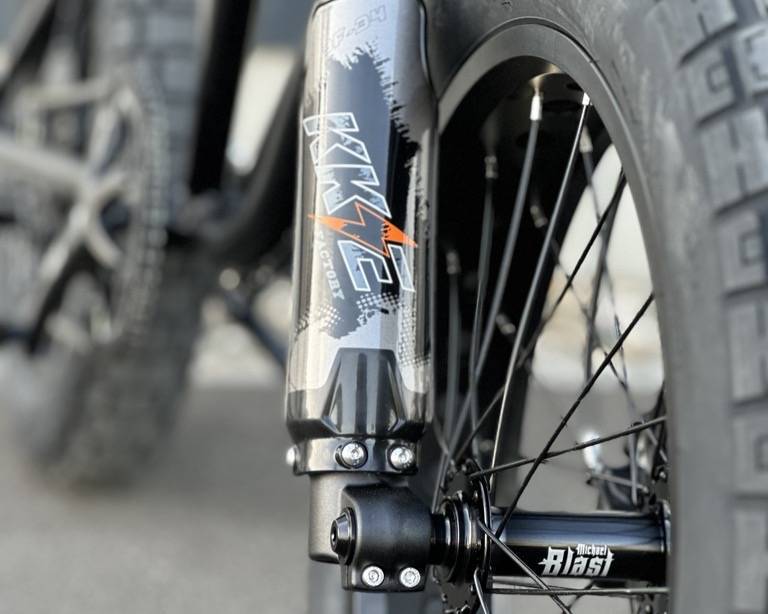 MC E-BIKE Outsider MX E-Bike GR 20" 48V/960Wh/100kg 80km Fatbike