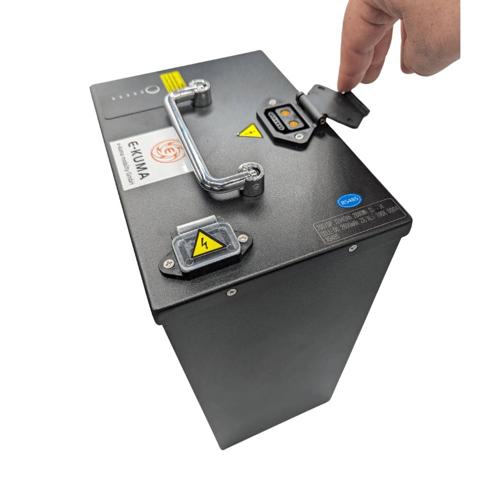 E-Kuma CLOUD-40 2xAkku Li-Io 45kmh/3000W/2x40Ah/220km GR E-Roller