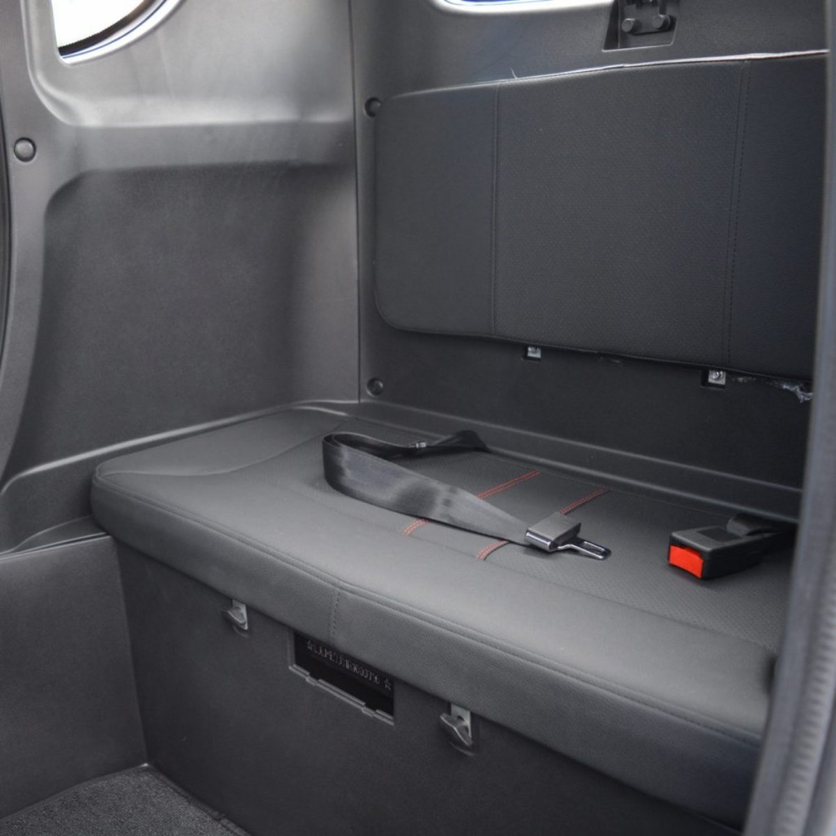 Nelio R3 Comfort V3 LiPo 45kmh/2000W/80Ah WS E-Kabinenroller