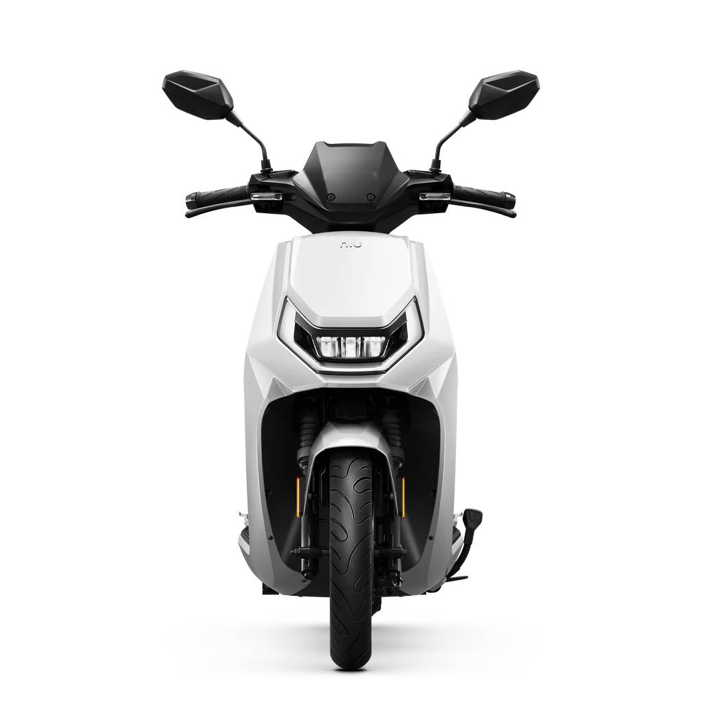 Niu FQi 500 WS 95kmh 100km 5000W 6400W 150kg E-Scooter ABE
